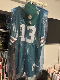 Authentic Mitchell And ness Jersey size 54 And The hat