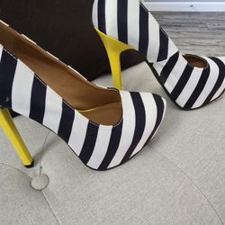 High Heel Shoes 