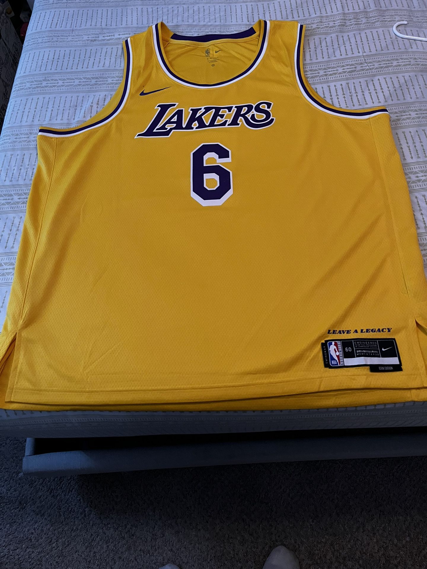 LAKERS JERSEY 