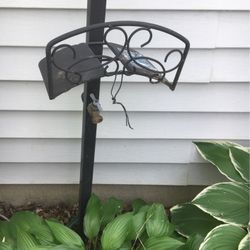 Hose Holder And Sprinkler