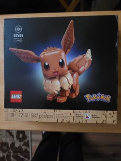 LEGO Pokémon Eevee Building Set 72151
