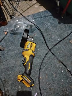 DeWalt Cordless Grinder Flex Volt 60