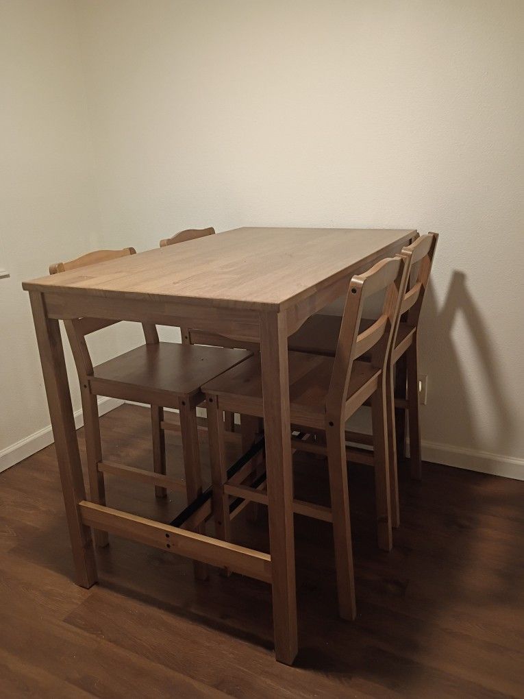 IKEA Bar Height Table And 4 Chairs