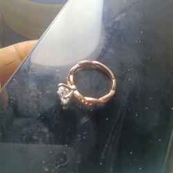 14 K Gold Ring And Dimond 