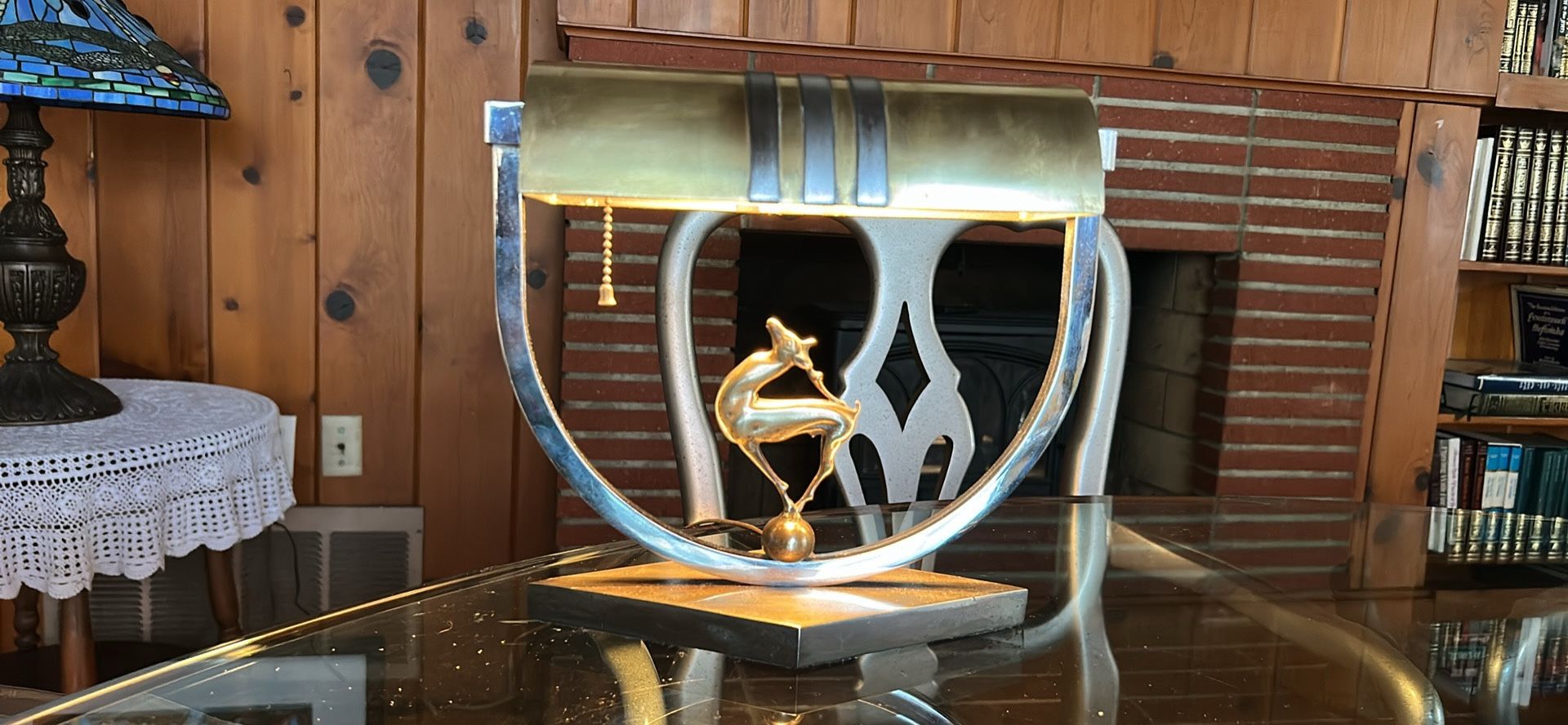 Art Nouveau Beautiful Desk Lamp