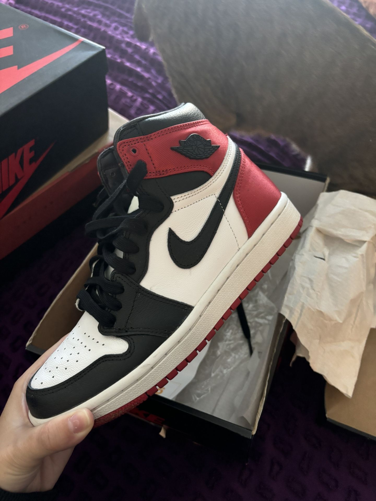 Jordan 1 satin size 6.5 W