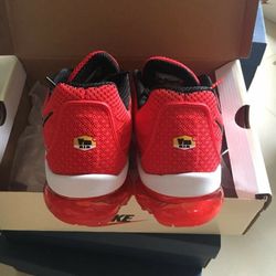 Vapormax plus chicago size 7 top