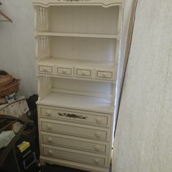 Dresser Bookshelf Hutch