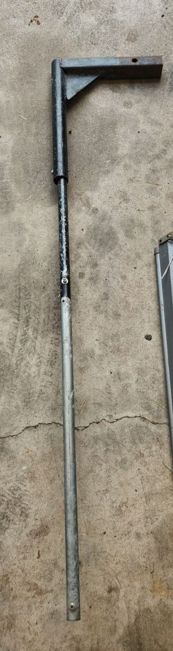 Truck flag pole