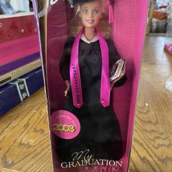 Barbie - My Graduation 2003 Barbie