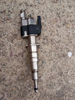 BMW fuel injectors