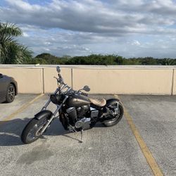 Honda shallow 750 Spirit (Low miles)  Motorcycle