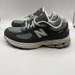 New Balance 2002R Magnet Lead GS Unisex Shoe Sneakers Size 6.5Y Gray 