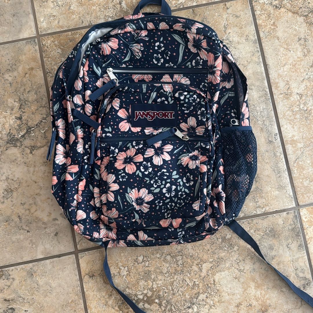 fields of paradise jansport backpack Jansport Fields Of Paradise Backpack for Sale in North Las Vegas, NV
