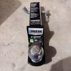 REESE Towpower 2" Drop Hitch Ball Mount Starter Kit