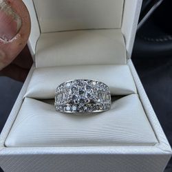 14k White Gold Diamond Cluster Ring Size 7