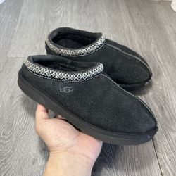 UGG Kids 4 / Women’s 6  K Tasman II Size 6 Moccasin Slippers - Black (1019066K)