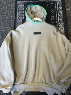 Essential hoodie size Large