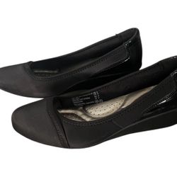 Brand New Soft Dexfkex Comfort Wedge Size 8 