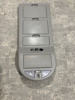 2007-2015 Nissan Armada Infiniti QX56 Overhead Console Dome Light Storage OEM