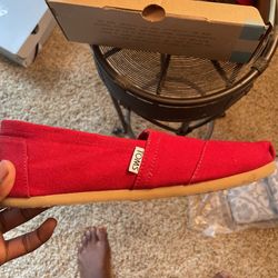 Classic Red Canvas Toms WMN