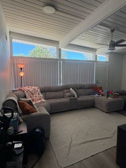 6-Piece Modular Power Reclining Sectional w/ L Chaise + USB – Like New