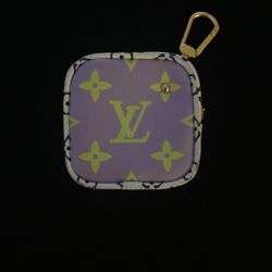 LOUIS VUITTON GIANT MONOGRAM CUBE BAG COIN PURSE