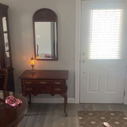 Accent Table And Mirror