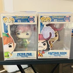 PETER PAN AND CAPTIN HOOK FUNKO POPS