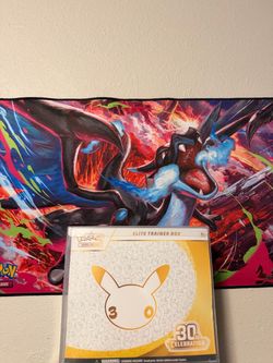 Pokémon 30th Celebration Elite Trainer Box