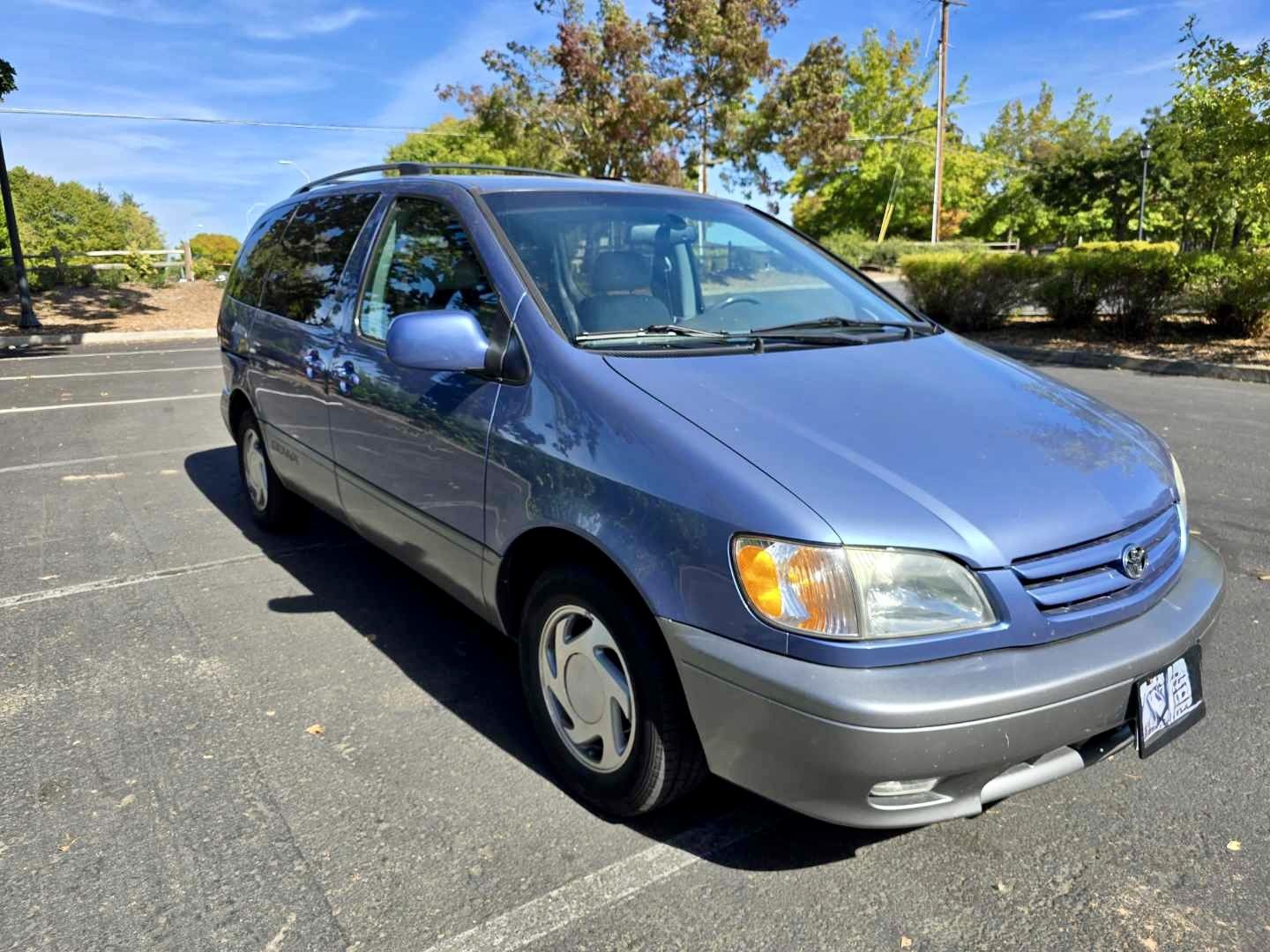 2002 Toyota Sienna
