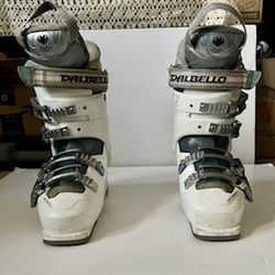 Dalbello Aspire 60 Womens DH Ski Boot 23.5 MP 6.5