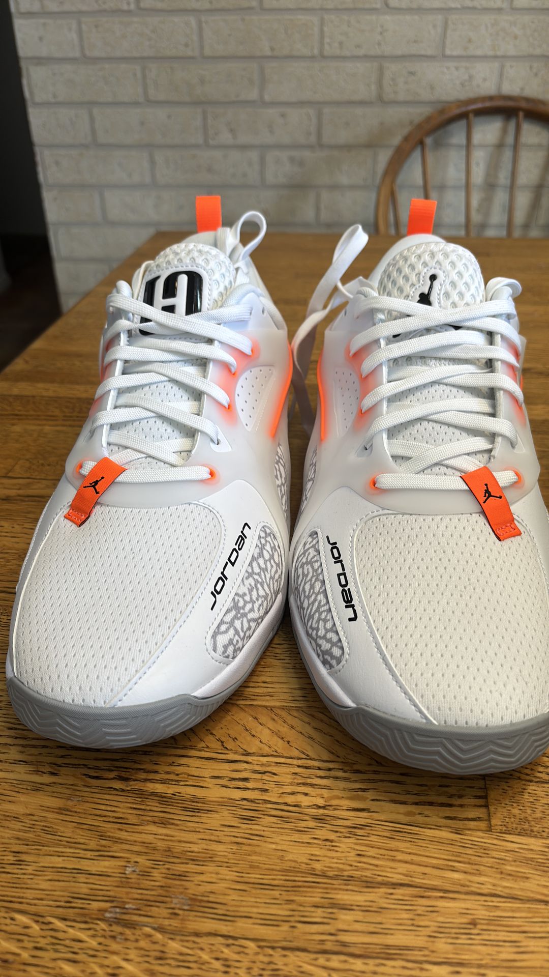 Jordan Heir Series "Total Orange" Size 13