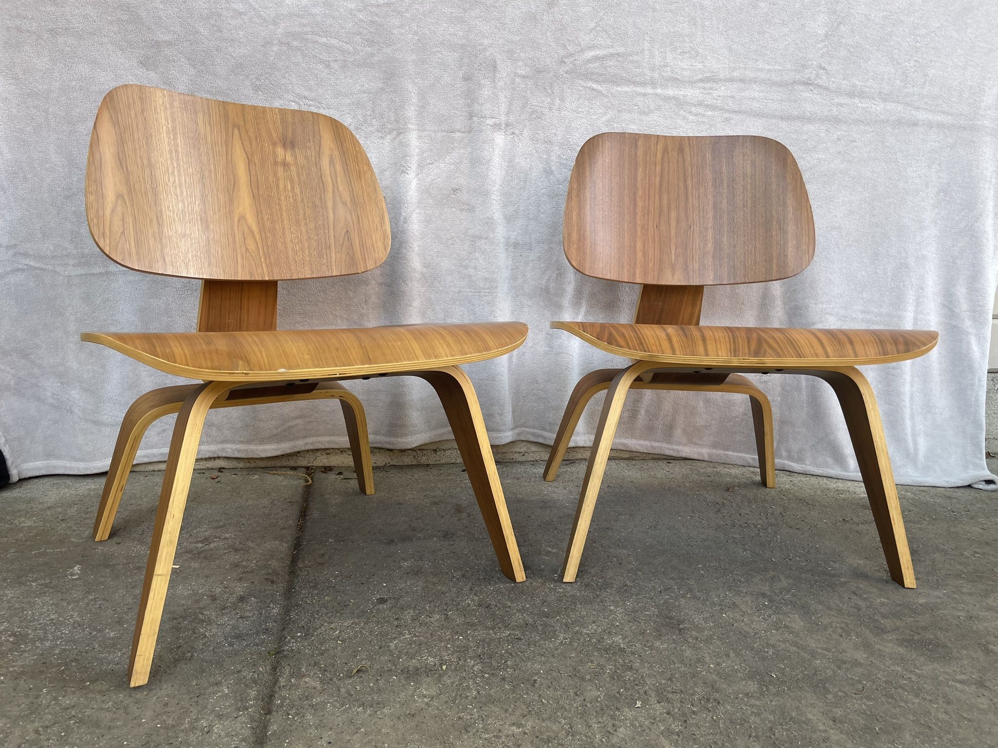 Eames Replica Indoor Solid Wood Frame Side Chairs Walnut