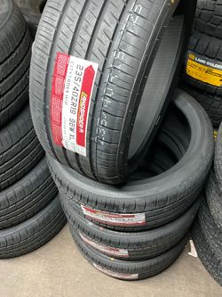 Landspider  235/40R19 Set of four $450