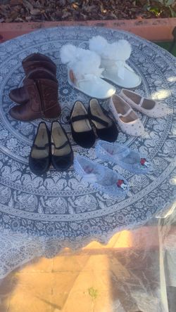 Girl shoes