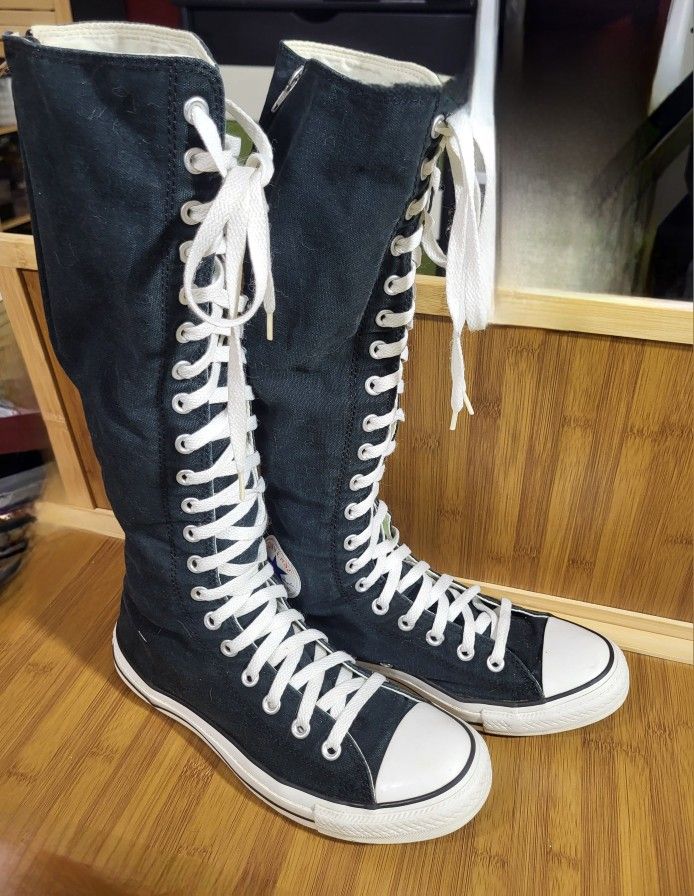 Knee High Converse Black Shoes. Womens Size 10, Men Sz 8