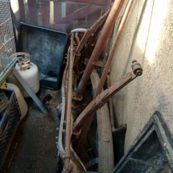 Model a front end I beam and front spring perch