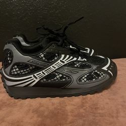 Bottega veneta orbits