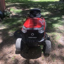 Troybilt Lawnmower Tractor