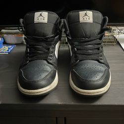 Jordan Black High-Top Sneakers 