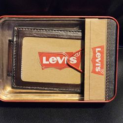New Levi's magnetic wallet billfold clip money holder brown