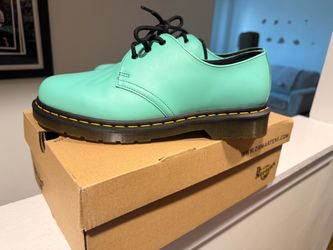 🚨 MOVING SALE 🚨 Dr. Martens 1461 Oxford Shoes Mint Green Size 9