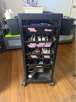 Nail cart with materials