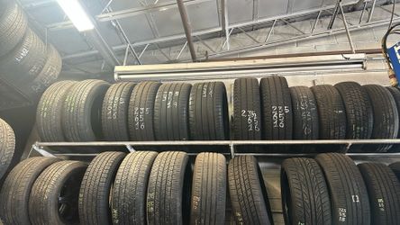 285/35/19 Pair Of Two Tires Used 