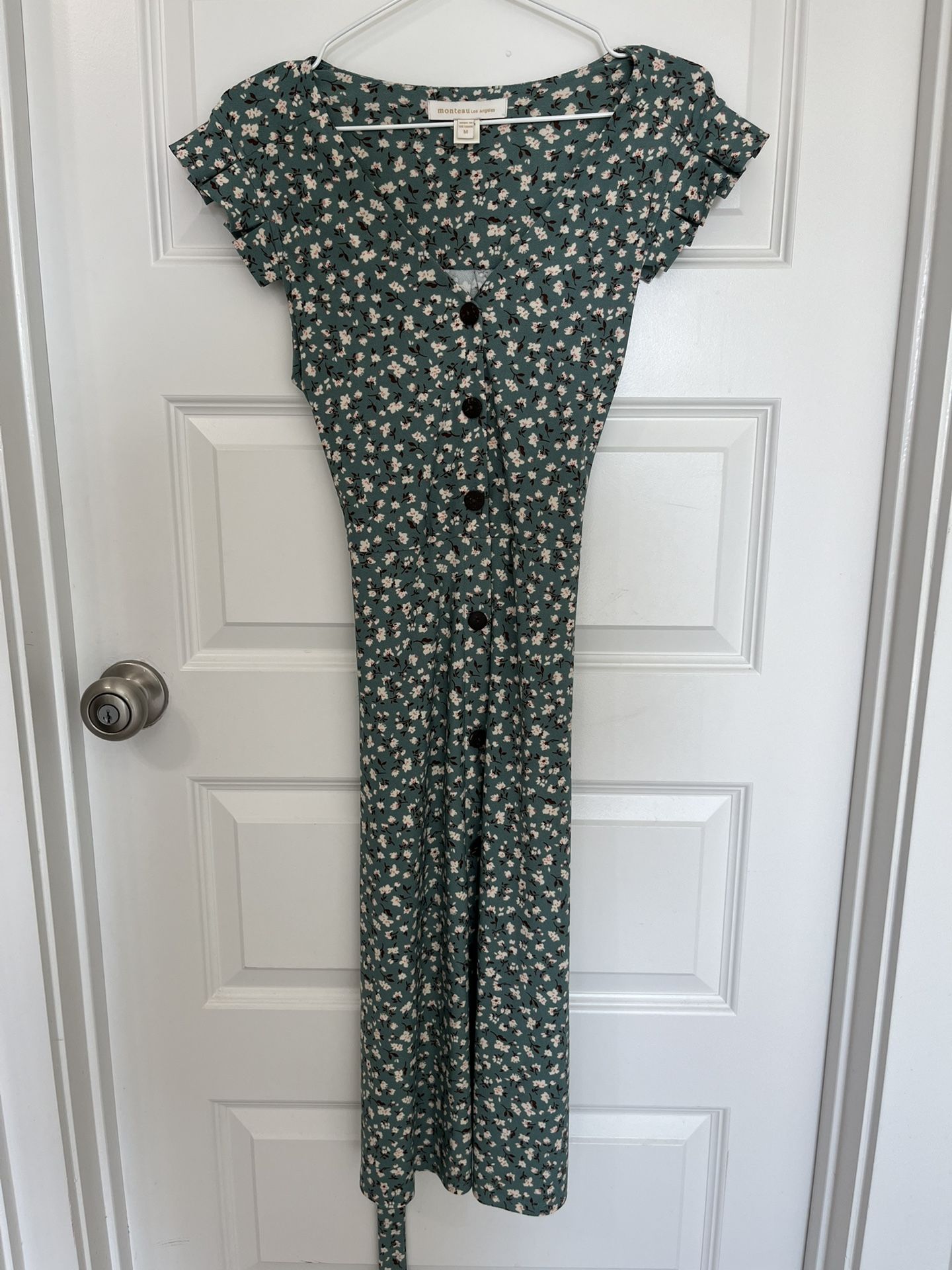 Medium Button Down Knee Length Mint Green Floral Dress