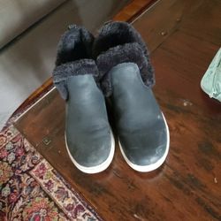 Size 8 Justice Black Booties Worn 3 Times Only!