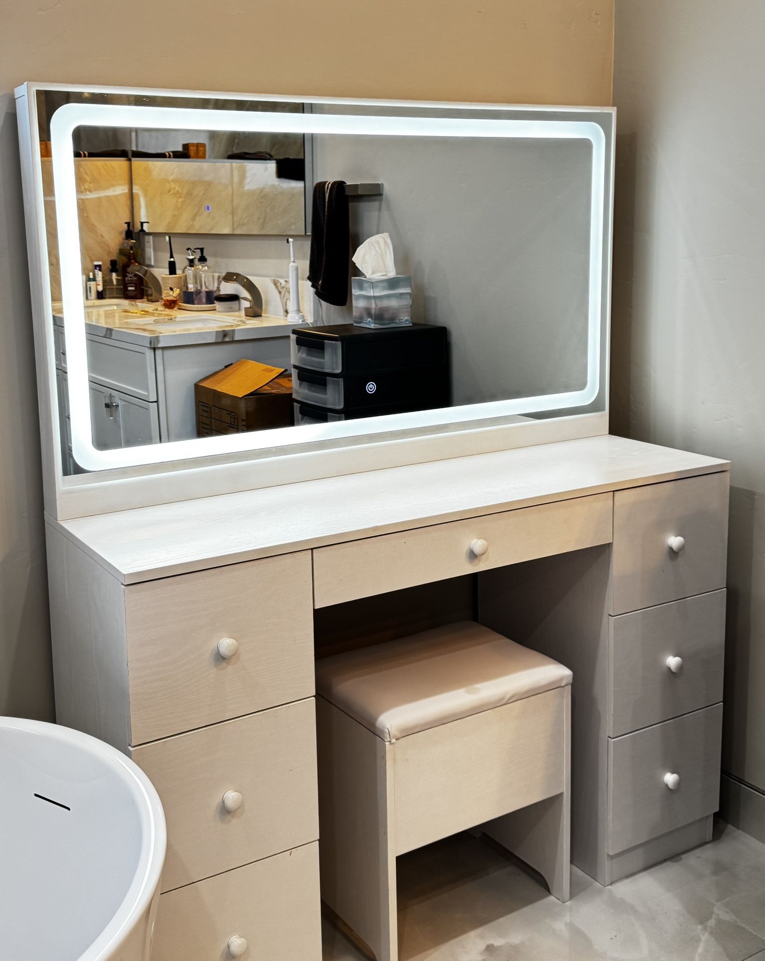 LED Vanity With Storage Bench