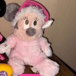  Minnie Mouse Christmas Plush 