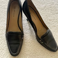 Ann Klein Black Leather Heel